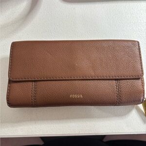 Fossil Chestnut Brown Pebbled Leather Flap Wallet
